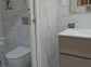 Chambre d'h&ocirc;tes, &agrave; Piana, la c&ocirc;te Ouest, Corse du Sud, labellis&eacute; G&icirc;tes de France : la salle d'eau