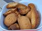 Petit-d&eacute;jeuner avec des g&acirc;teaux de la region