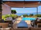 Chambre d'h&ocirc;tes &agrave; Calcatoggio, la C&ocirc;te Ouest, Corse du Sud, labellis&eacute; G&icirc;tes de France : la maison d'h&ocirc;tes - le salon d'&eacute;t&eacute; pour le pot d'accueil