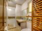 Chambres d'h&ocirc;tes &agrave; Vallecalle, Grand Bastia, Haute-Corse, labellis&eacute;es G&icirc;tes de France : la salle d'eau/wc de la chambre A Scopa