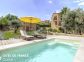 Chambre d'h&ocirc;tes, &agrave; Piana, la c&ocirc;te Ouest, Corse du Sud, labellis&eacute; G&icirc;tes de France : la piscine et la maison