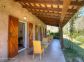 chambres d'h&ocirc;tes &agrave; Ucciani en Corse du Sud, labellis&eacute;es G&icirc;tes de France : les terrasses des chambres du rez-de-chauss&eacute;e