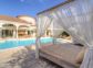 Chambres d'h&ocirc;tes &agrave; Sarrola Carcopino, Le Grand Ajaccio, Corse du Sud, labellis&eacute; G&icirc;tes de France : la piscine